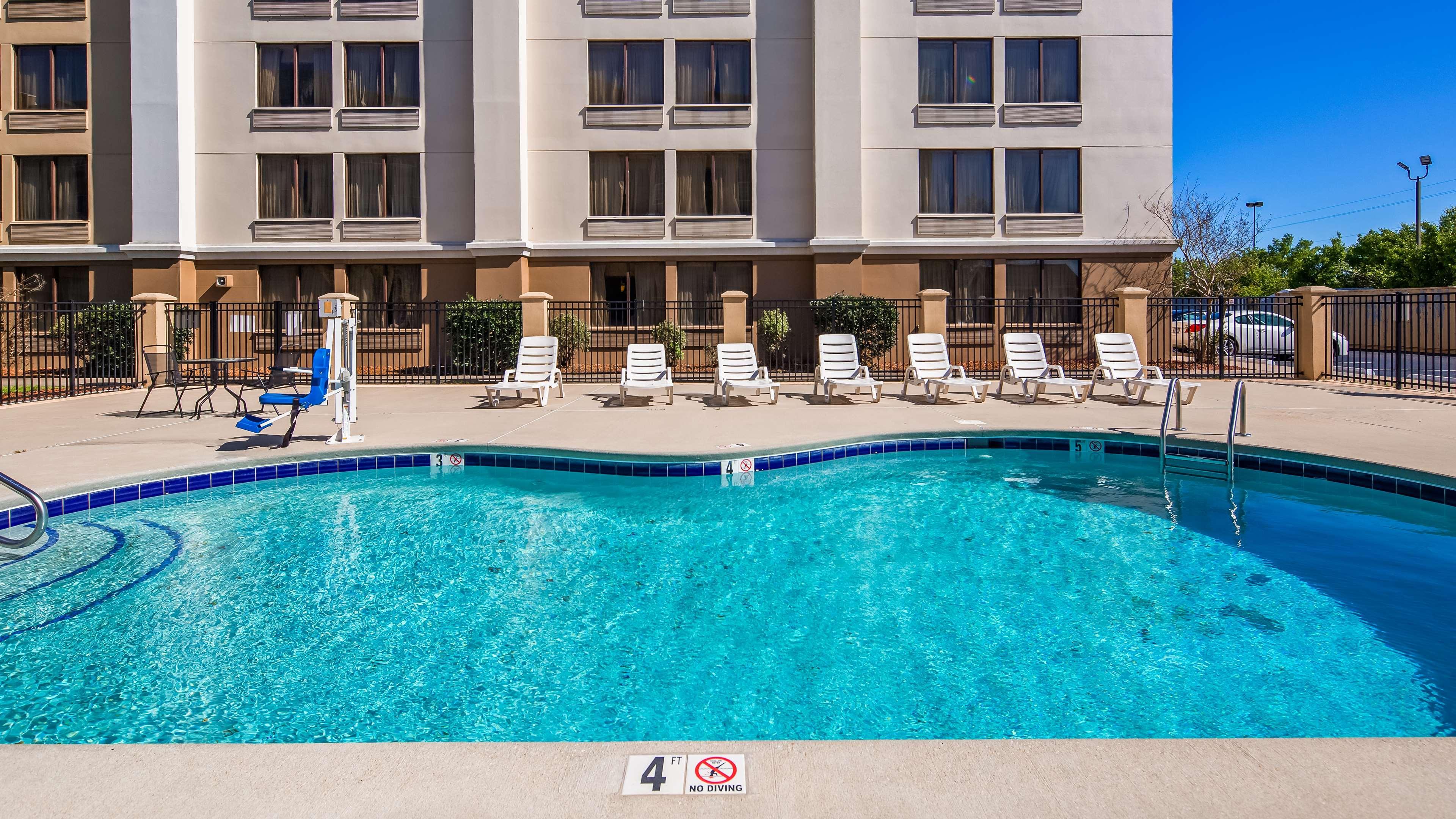 Clarion Pointe Jacksonville Near Camp Lejeune Exterior foto